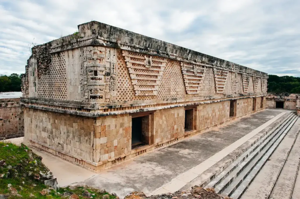 La cité d'Uxmal, Yucatan