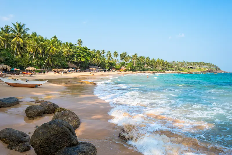 Plage de Goyambokka au Sri Lanka